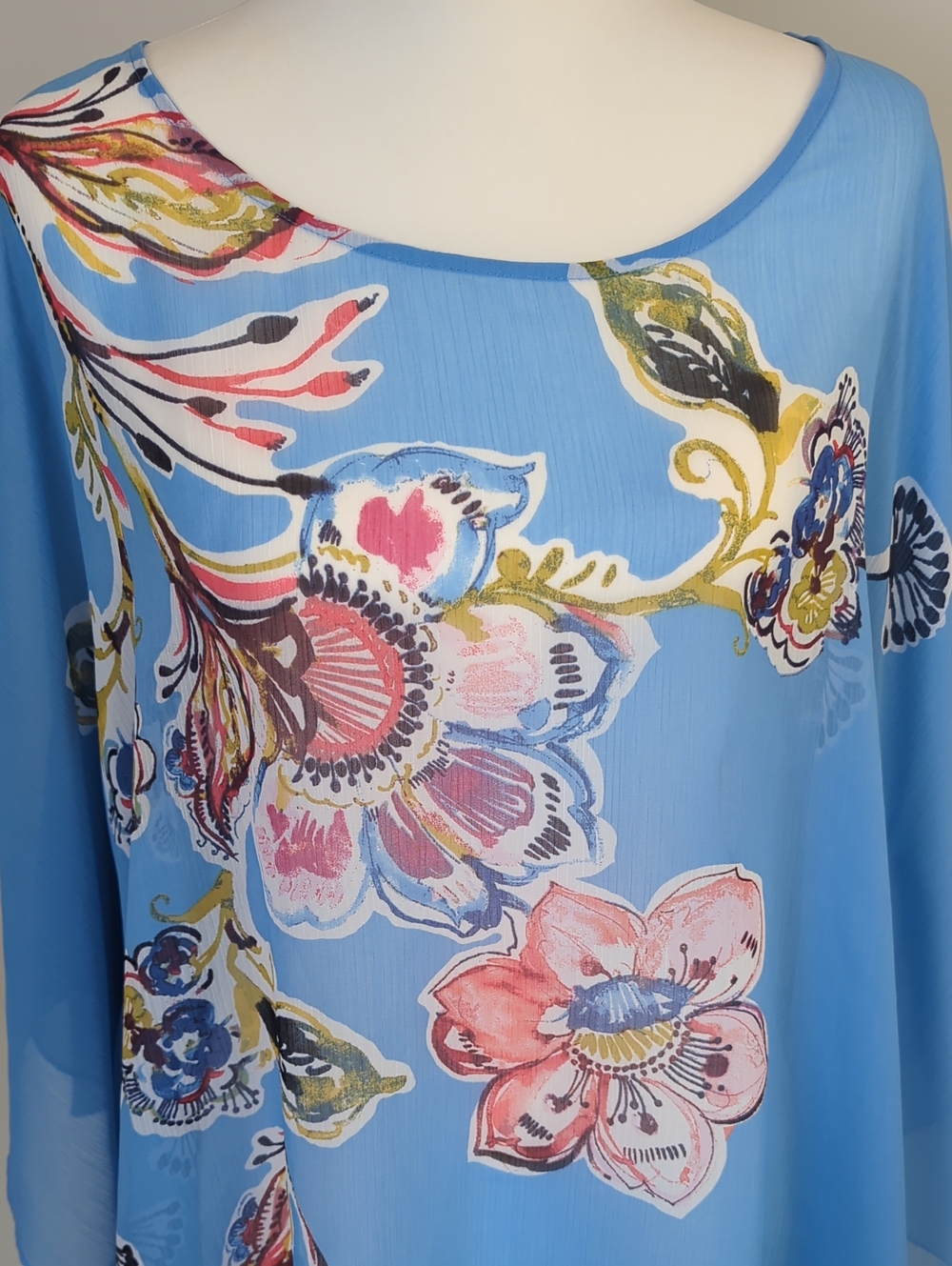 Chico's Watercolor Floral Sheer Poncho Blouse Top Sky Blue L XL - Picture 5 of 14